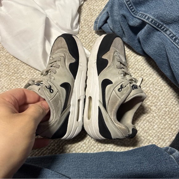 Nike Air Max 1 Easy On 12 Black And White - Picture 5 of 7